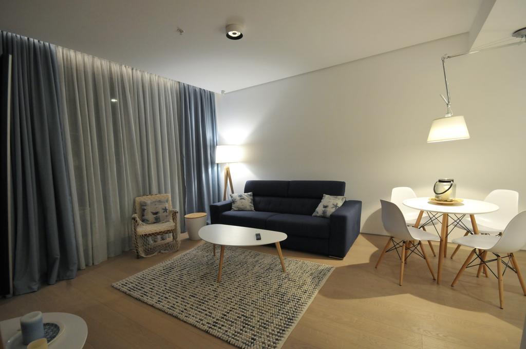 Apartment Leona Residences